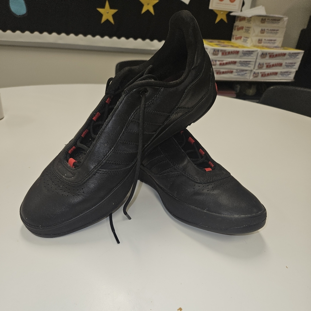 Mens sneakers